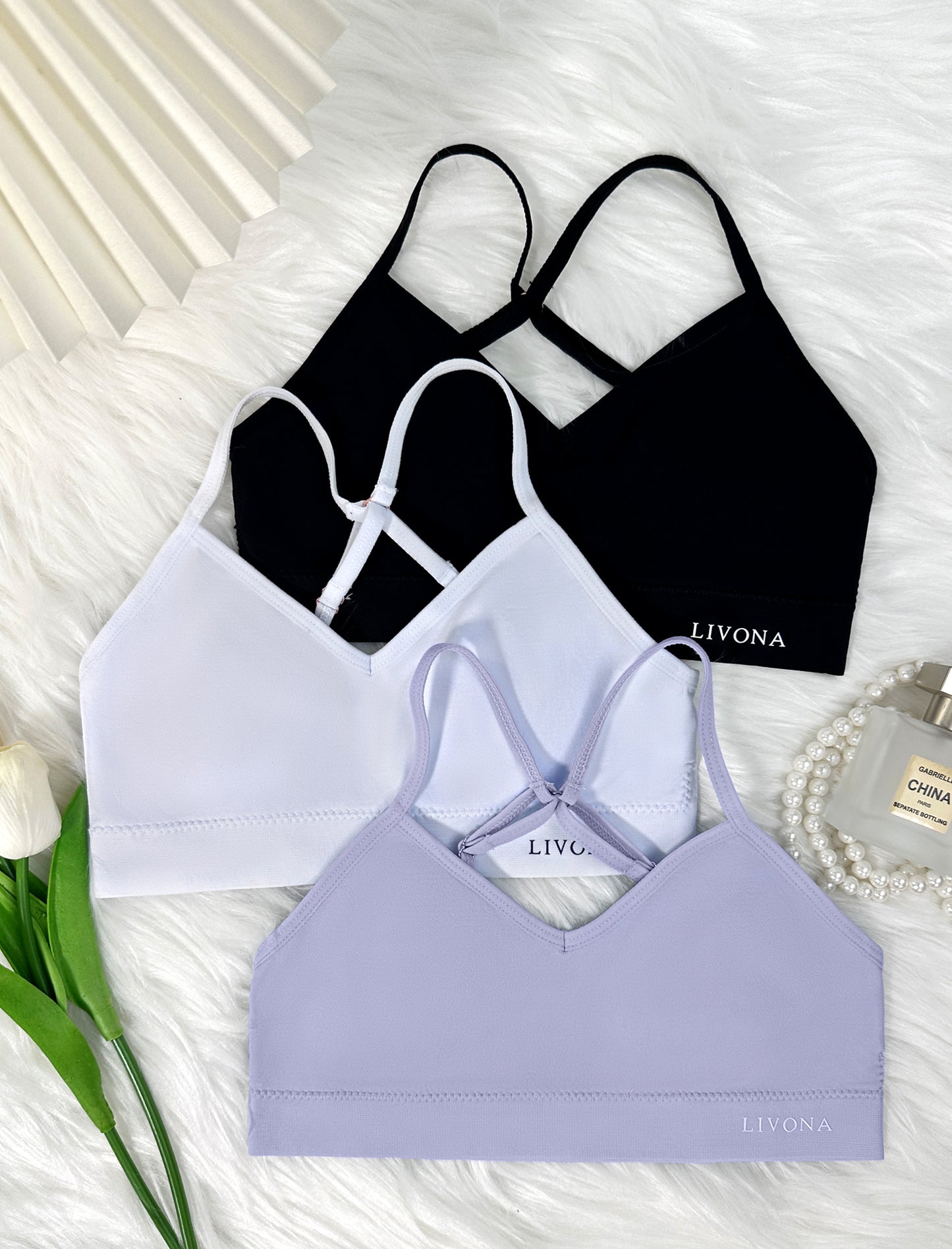 Livona Racerback Training Bra for Girls- 3 Pack Seamless Sports Bra, Padded Everyday Bra Bralette,Crop Cami Tank Top (6-14)